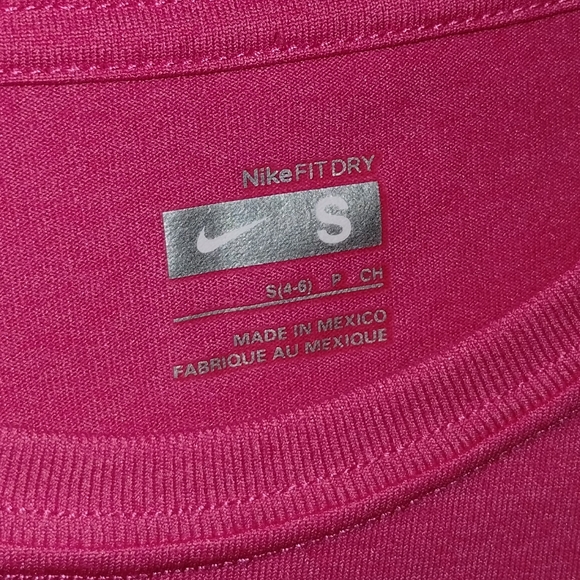 PINK NIKE FIT-DRY TEE ~ SIZE SMALL ~ NEVER WORN, LIKE NEW - Picture 7 of 7